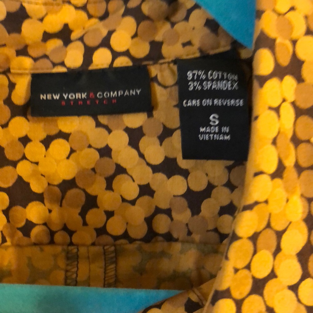 Mustard print button down - Picture 2 of 3